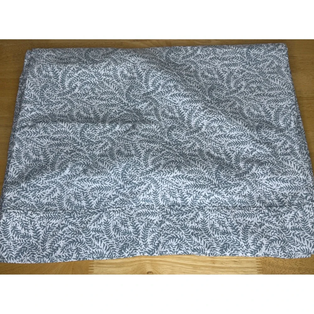 Target Queen Pillowcase Set x2 100% Organic Cotton Blue Floral Leaf Print